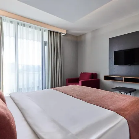 Hotel Lavia Lara 5*